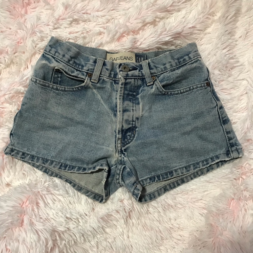 VINTAGE high waisted shorts from GAP